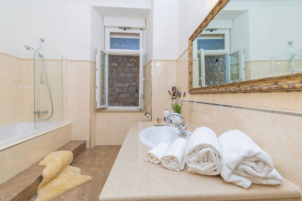Luxury Seafront Apartment Banje دوبروفينك المظهر الخارجي الصورة