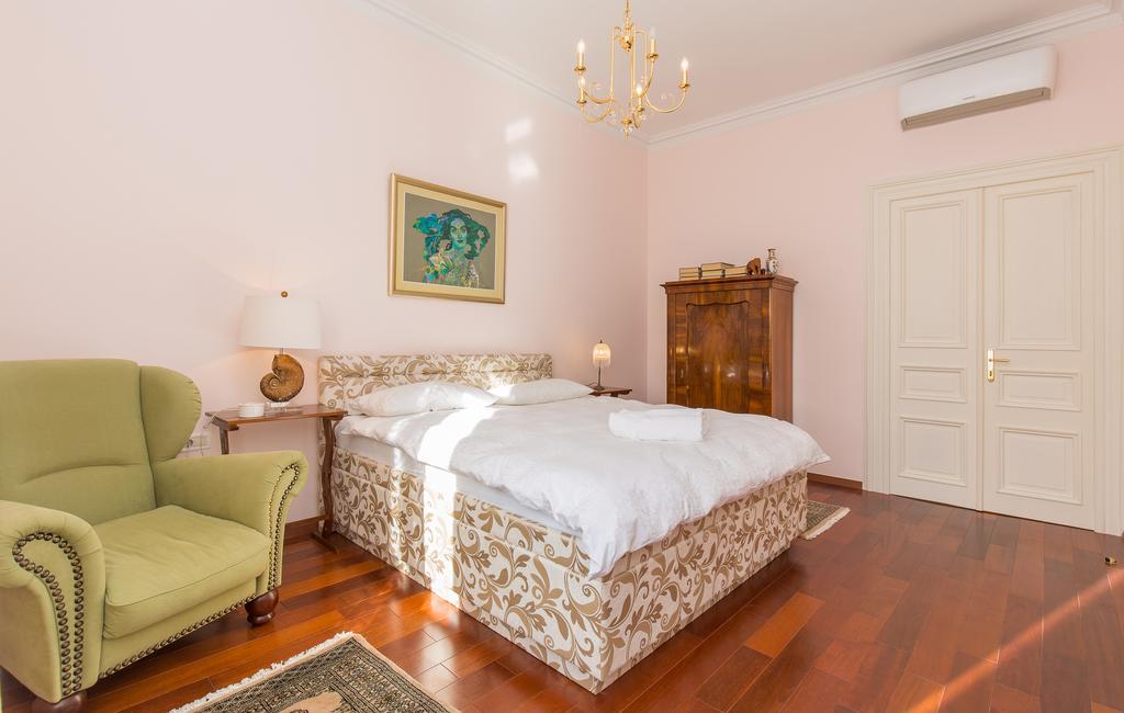 Luxury Seafront Apartment Banje دوبروفينك المظهر الخارجي الصورة